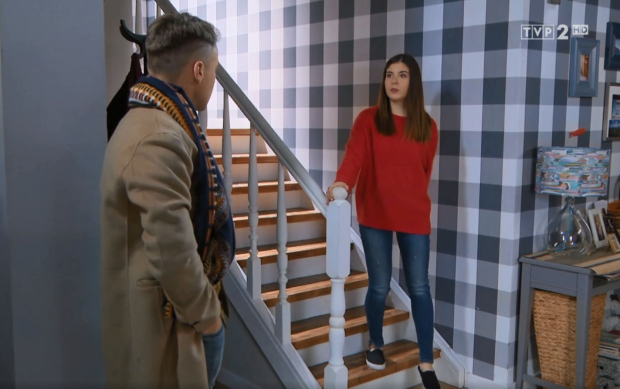 Barwy szczęścia, odcinek 2470, Agata (Natalia Zambrzycka), Patryk (Konrad Skolimowski)