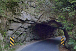 Ukryty w granicie! Niezwykły tunel w Karkonoszach to hit wycieczek 