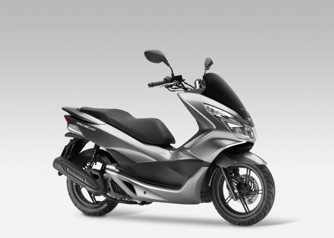 Honda PCX125, cena 12 900 zł, moc 11,7 KM przy 8500 obr./min.