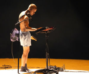 Justin Bieber na scenie Grammy 2026