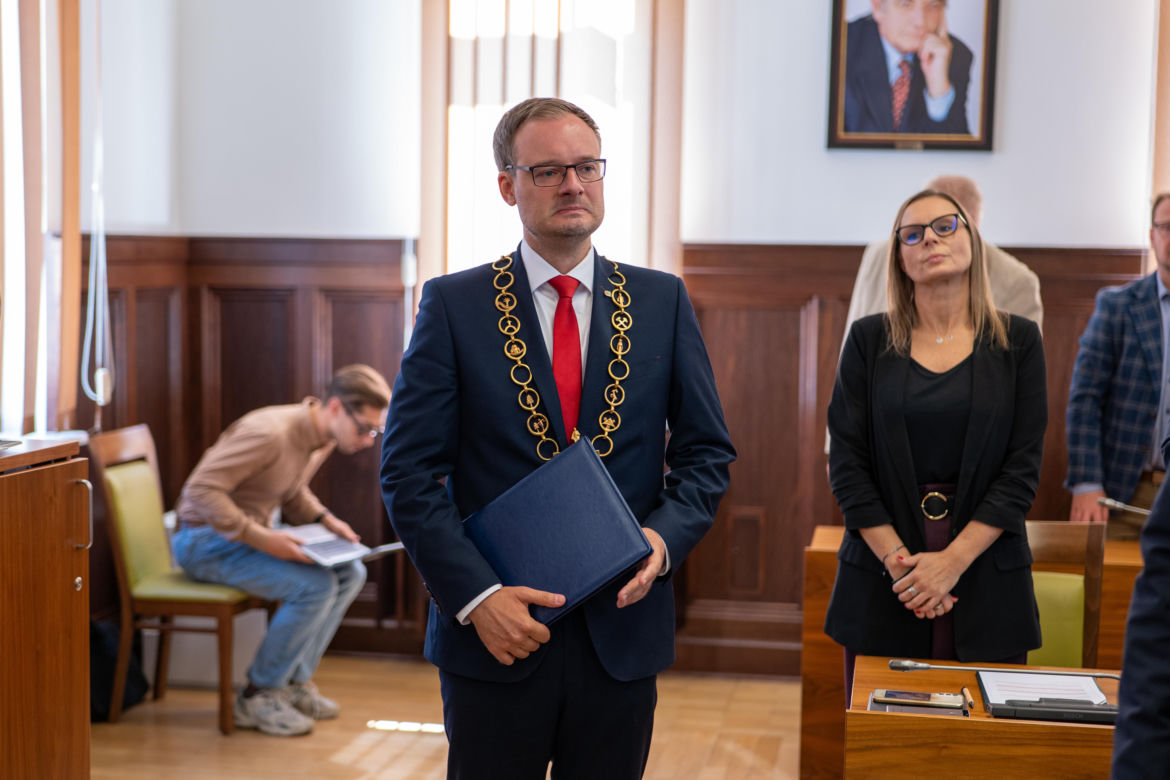 Zaprzysiężenie nowego prezydenta Zabrza. Kamil Żbikowski złożył ślubowanie i zwrócił się do mieszkańców
