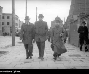 QUIZ PRL. Czy się stoi, czy się leży, trzy tysiące się należy. Tak pracowano w PRL-u