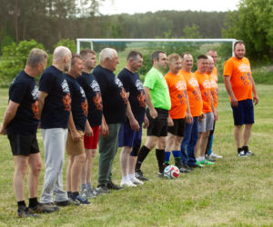 Wielki mecz w „Rolnicy. Podlasie”. Gienek, Andrzej i pozostali ruszyli do gry