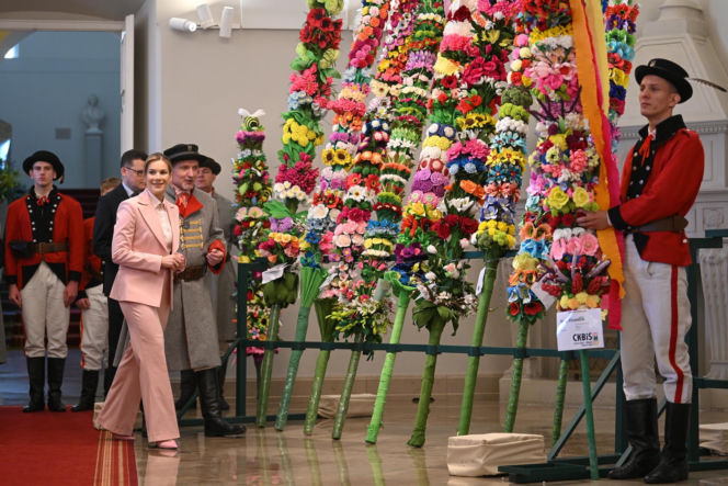 Marta Nawrocka na Niedzieli Palmowej w Pałacu Prezydenckim