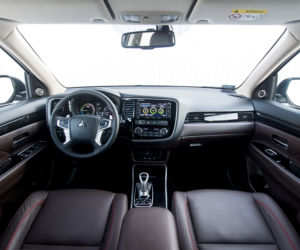 Mitsubishi Outlander PHEV Instyle NAVI+