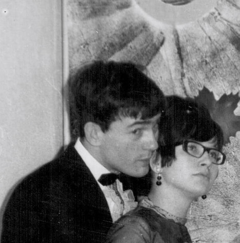 Leszek Miller: Poderwałem żonę na Beatlesów