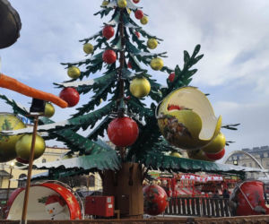 Piękna, ale droga. Niezwykła karuzela na Galicyjskim Kiermaszu Adwentowym