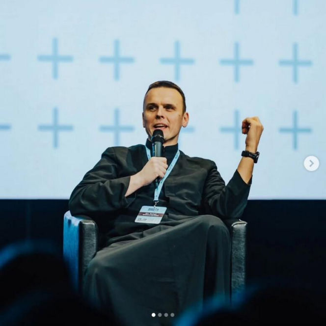 TVN przesadził? Ksiądz w programie o zdradzie i manipulacji