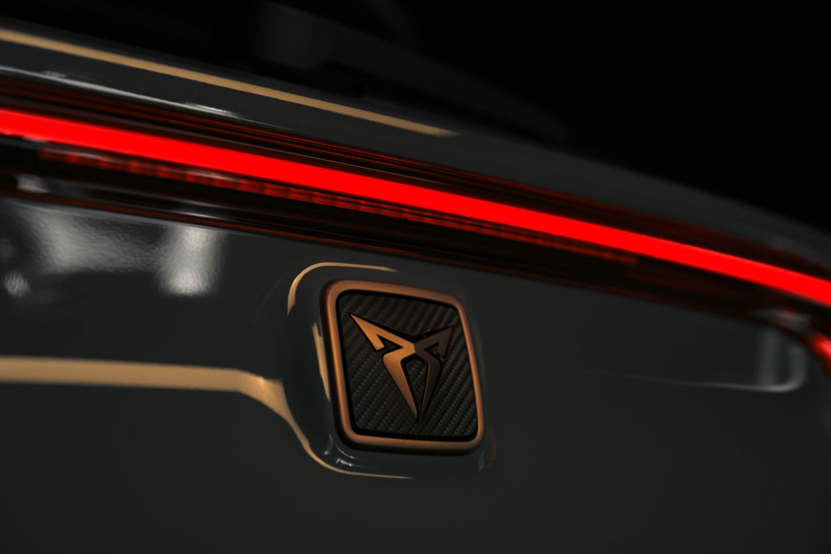 Nowa Cupra Leon (2021)