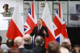 Prezydent Nawrocki spotkał się z Polonią w Londynie. Polska jest z państwa dumna!
