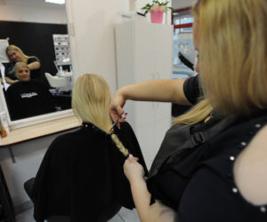 Cała polska zbiera włosy dla Mai