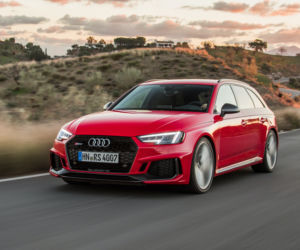Audi RS4 Avant 2.9 TFSI V6 450 KM tiptronic quattro