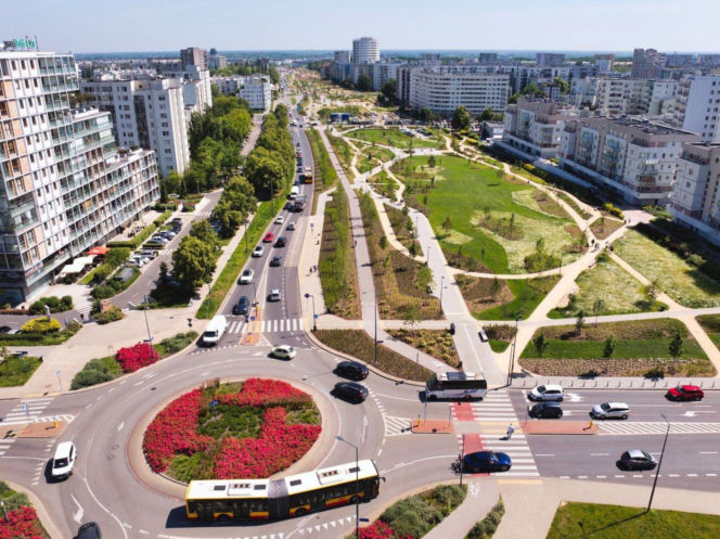 Park nad tunelem POW na Ursynowie