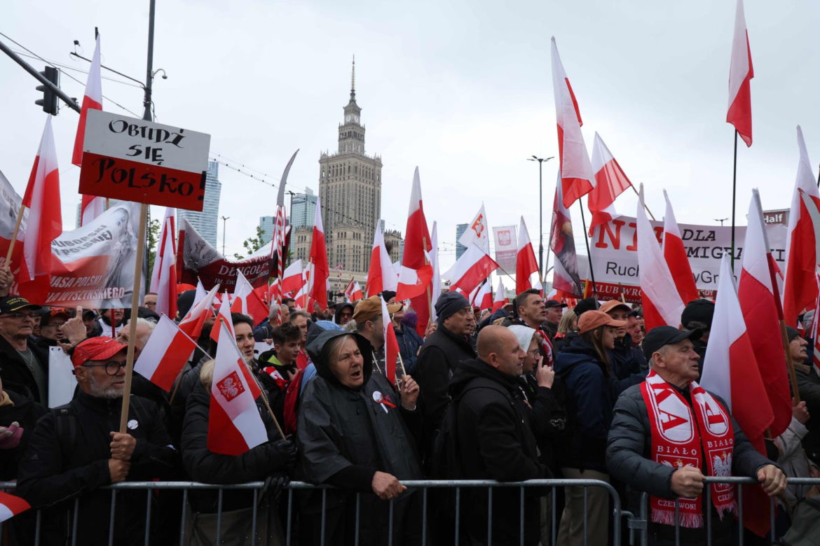   Marsz przeciw imigracji w Warszawie [10.05.2025]