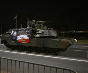 Nocna próba defilady wojskowej w Warszawie