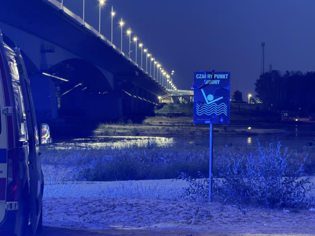 Zwłoki dryfowały przy plaży nudystów. To miejsce przyciąga śmierć