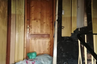 Kobieta zginęła w pożarze. Ofiar mogło być więcej, heroiczna postawa policjanta