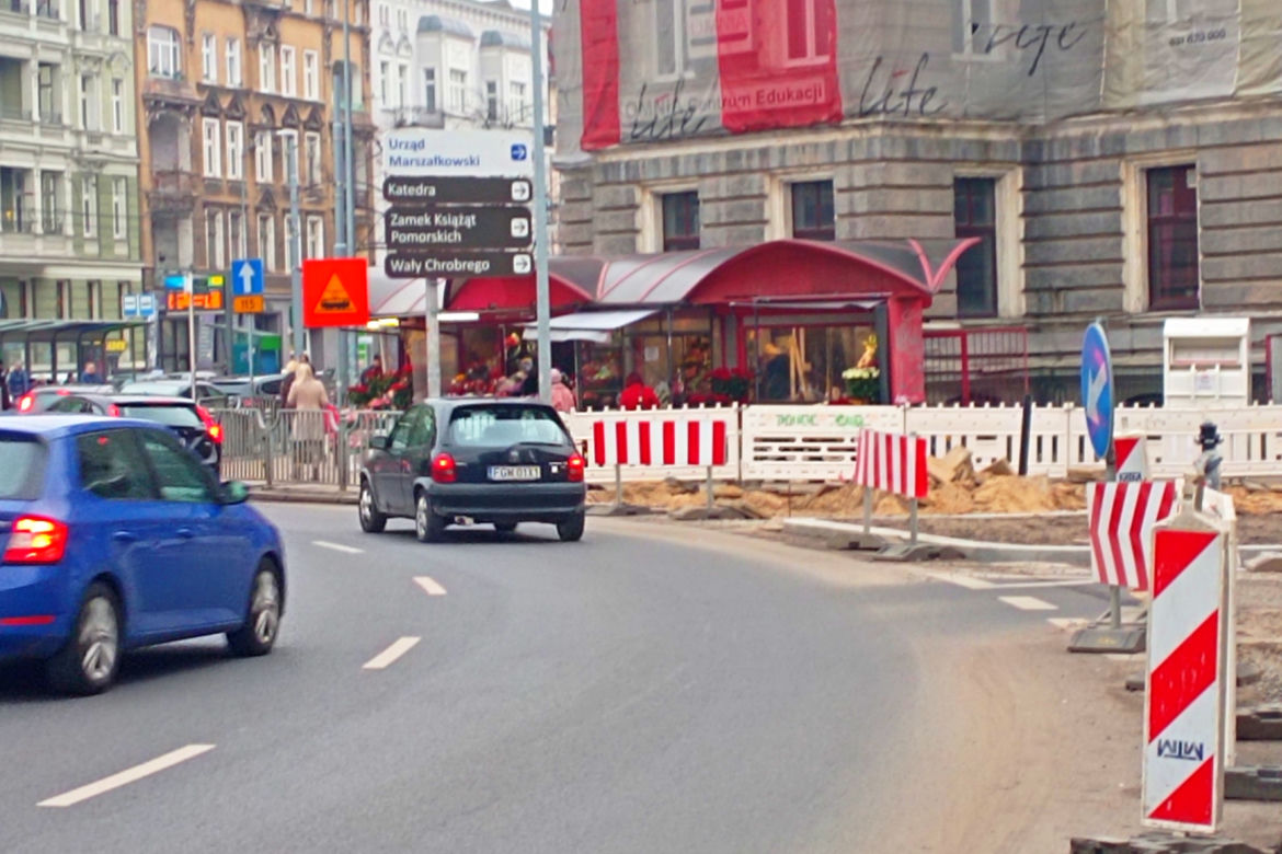 Kwiaciarki znikną z placu Szarych Szeregów