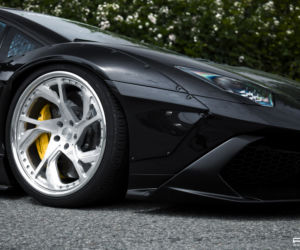 Lamborghini Aventador od SR Auto Group