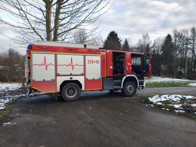 Tragedia pod Krakowem. Nie żyje 11-letnie dziecko potrącone przez auto dostawcze