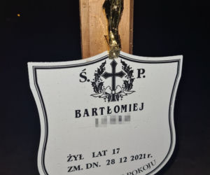 Grób Bartłomieja, który zginął, wracając ze świątecznej imprezy