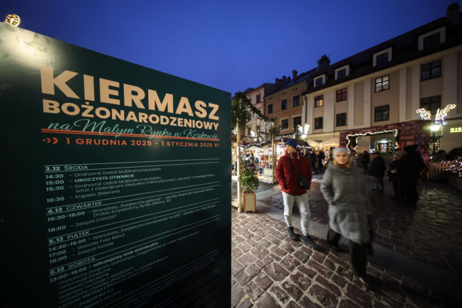Kiermasz Bożonarodzeniowy na Małym Rynku w Krakowie