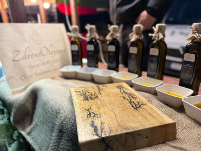 Świąteczny Jarmark w centrum Starachowic. Zobacz zdjęcia!