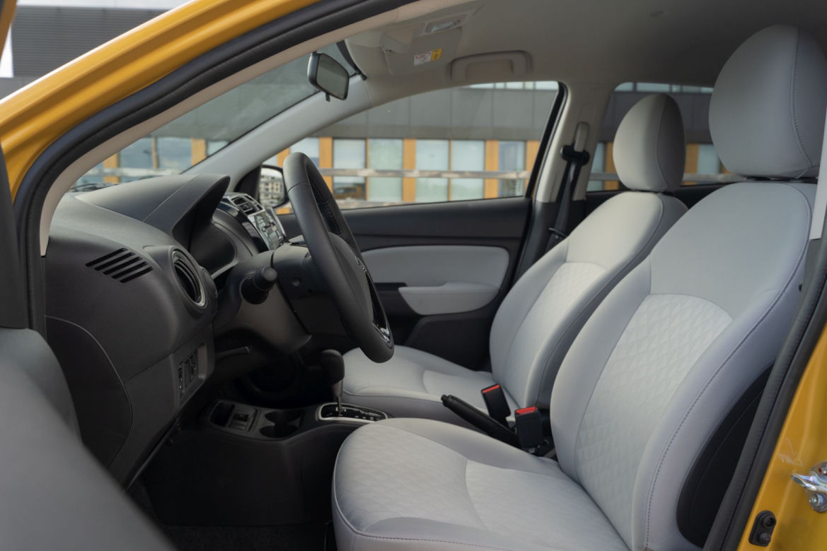 Mitsubishi Space Star 1.2 MIVEC CVT Insport (2020)