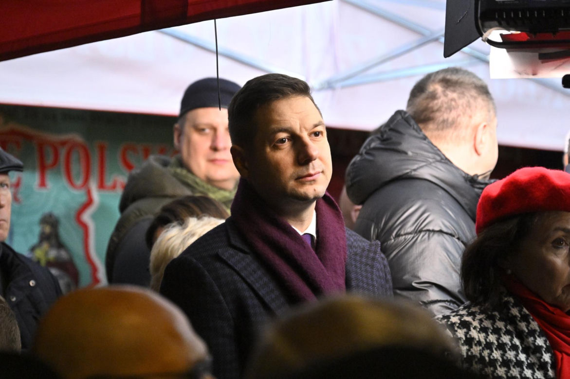 Politycy, Trybunał