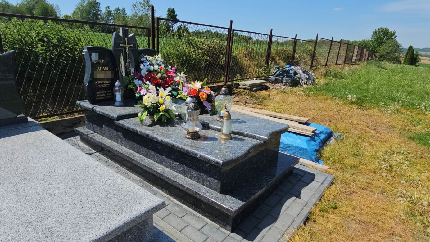 Zawadka. Mateusz   miał nożem zabić własnego ojca [GALERIA]