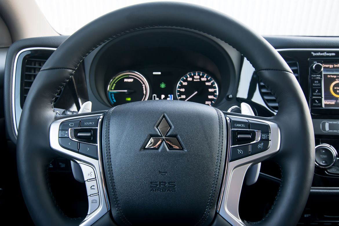 Mitsubishi Outlander PHEV Instyle NAVI+