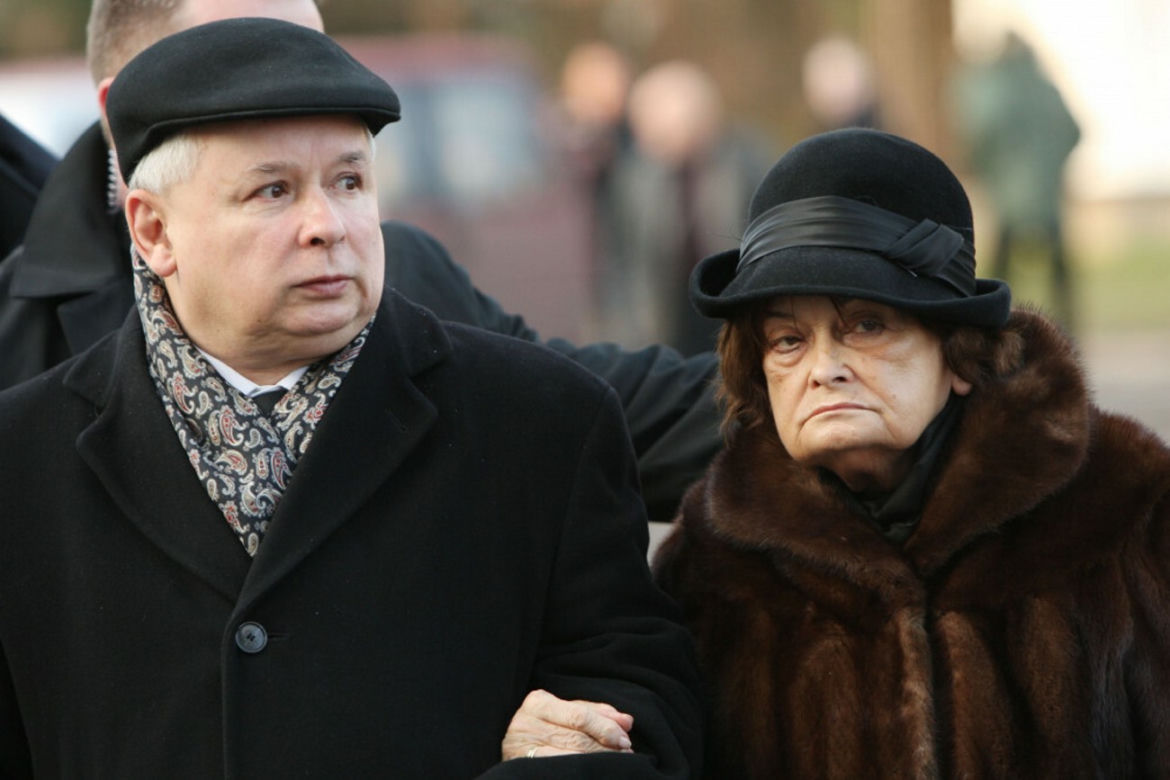 Jarosław Kaczyński z mamą Jadwigą Kaczyńską