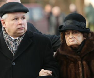 Jarosław Kaczyński z mamą Jadwigą Kaczyńską