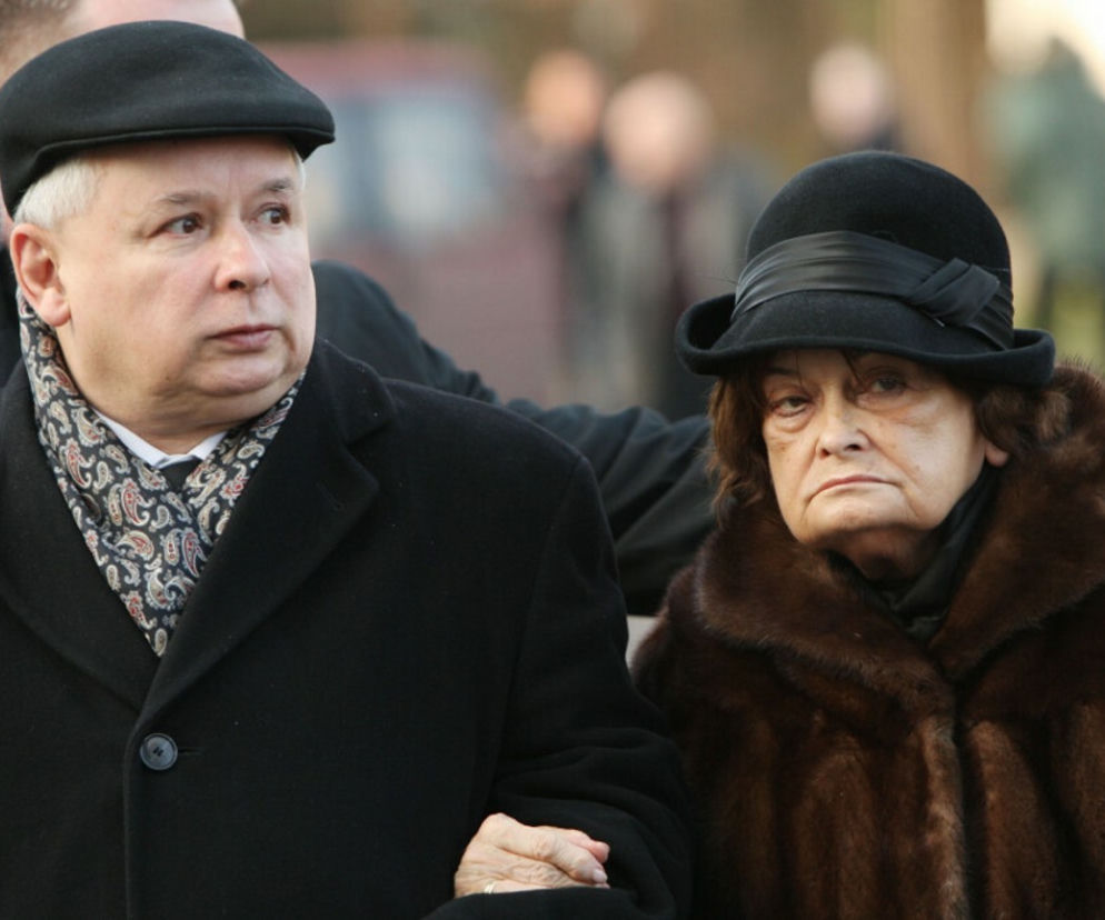 Jarosław Kaczyński z mamą Jadwigą Kaczyńską