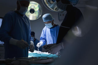 Wyjęli wątrobę, „naprawili” ją i wszczepili z powrotem. 8-kilogramowy guz był śmiertelnym zagrożeniem