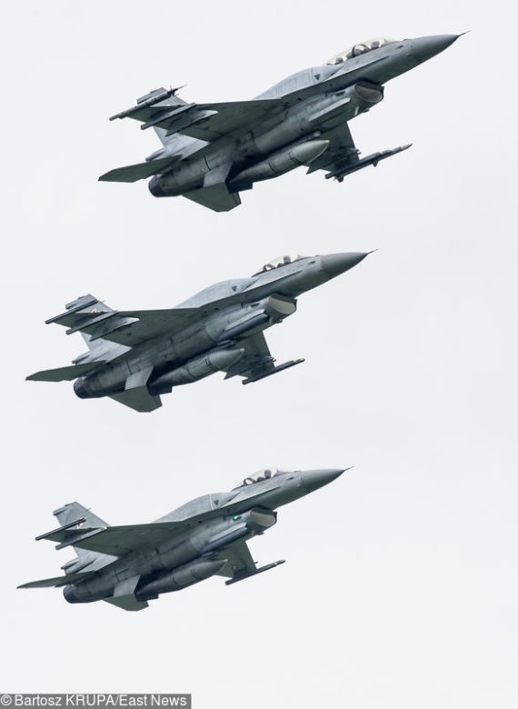 F-16