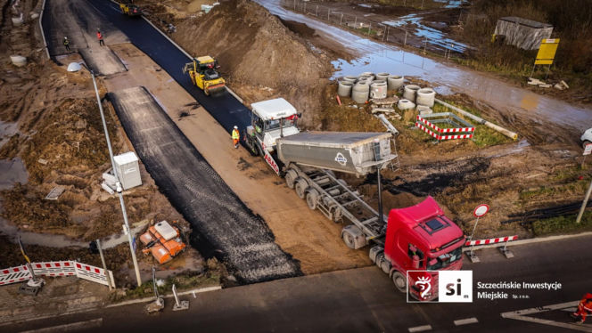 Pierwszy asfalt na Trasie Północnej