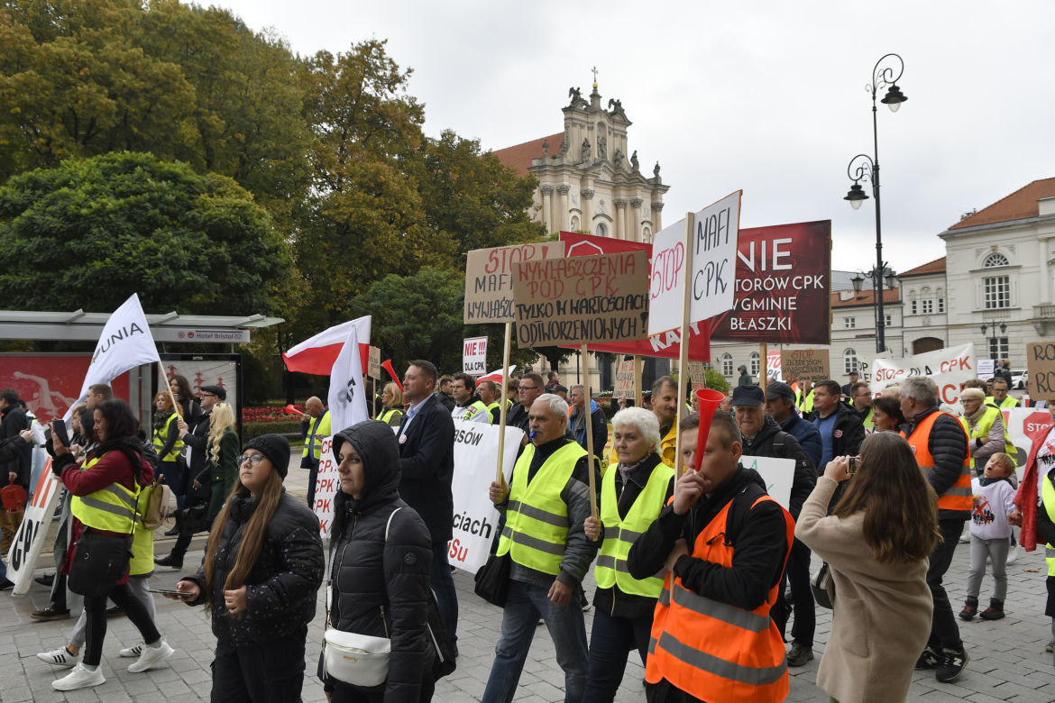 Warszawa. Wielki protest przeciwko budowie Centralnego Portu Komunikacyjnego