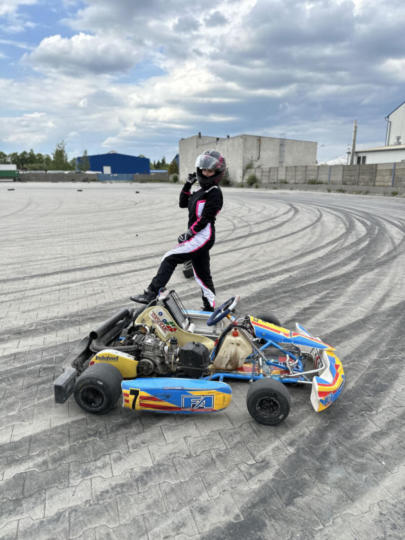 Izabela Zalech uwielbia drifting i gokarty. Będzie nową gwiazdą motorsportu?