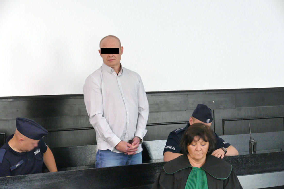 Złapał za nóż i sześć razy dźgnął Tomka