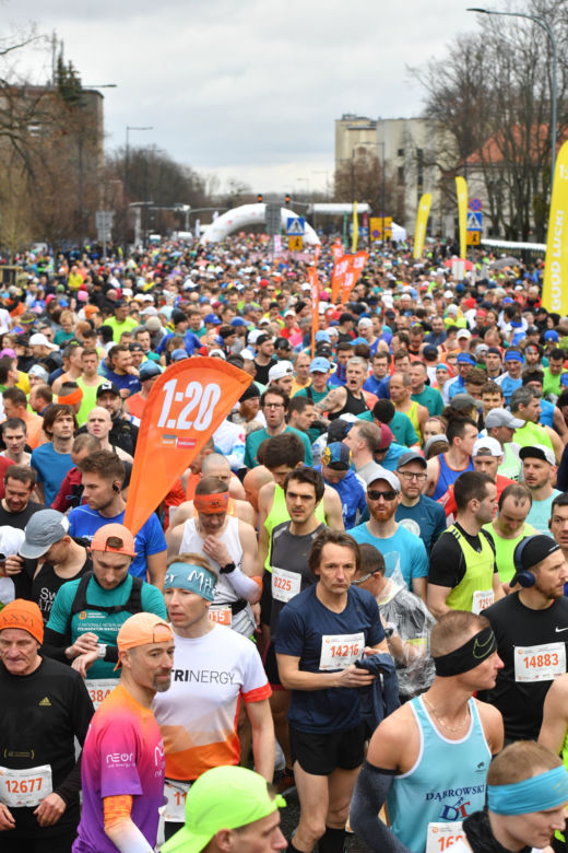 W 17. Półmaratonie Warszawskim wystartowało ponad 10 tysięcy osób