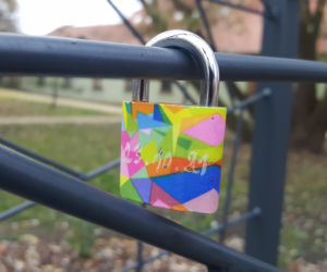 Kłódki miłości na nowej instalacji w centrum Bydgoszczy
