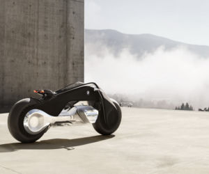 BMW Vision Next Concept 100 – bez kasku, bez upadków