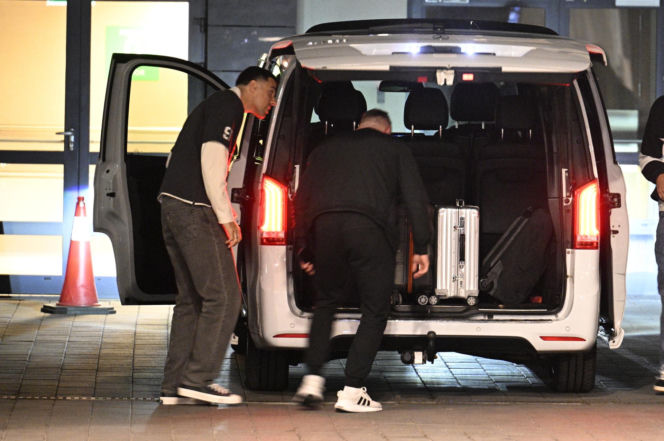 Przylot 3 kadrowiczów z Porto