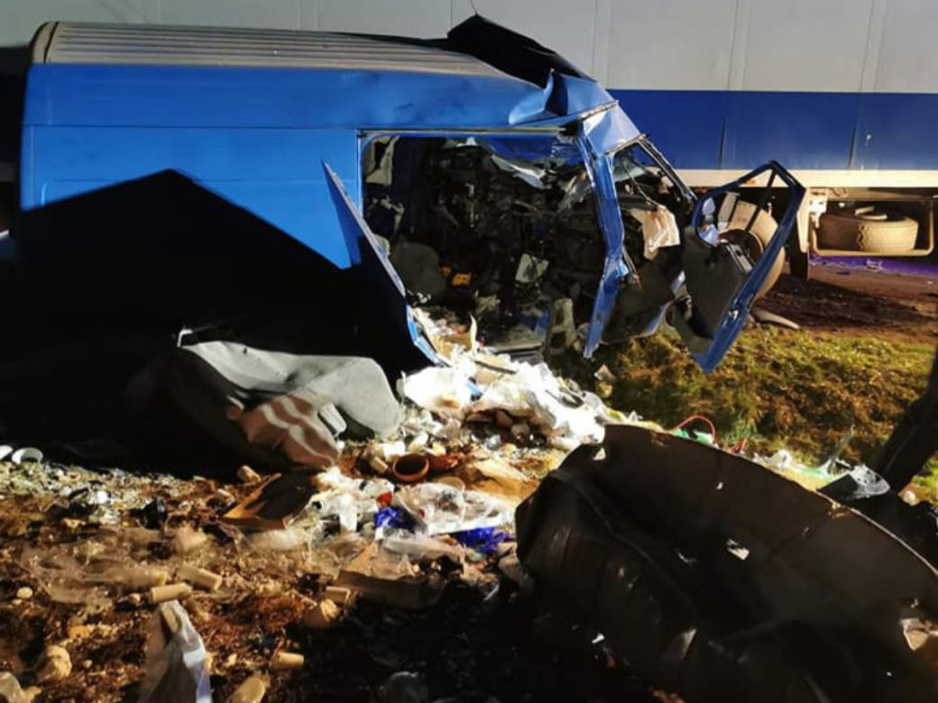 Tragiczny wypadek na DK 50. Cztery osoby nie żyją