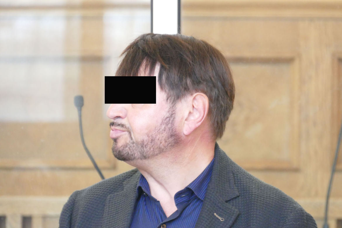 Proces małżeństwa oskarżonego w sprawie śmierci Bohdana Gadomskiego. Znany dziennikarz zmarł po otrzymaniu zbyt dużej dawki insuliny