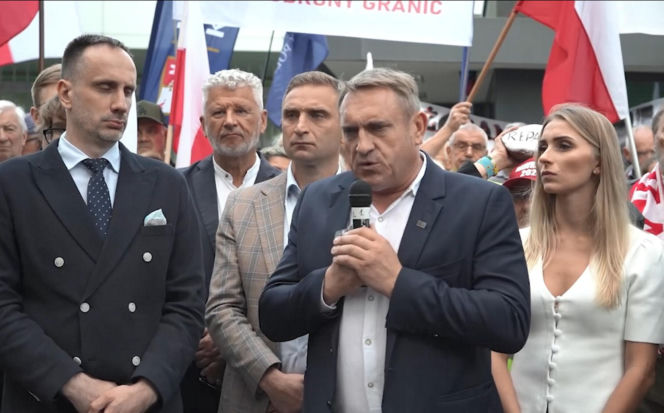 Manifestacja ROG w Warszawie. Żądali reparacji