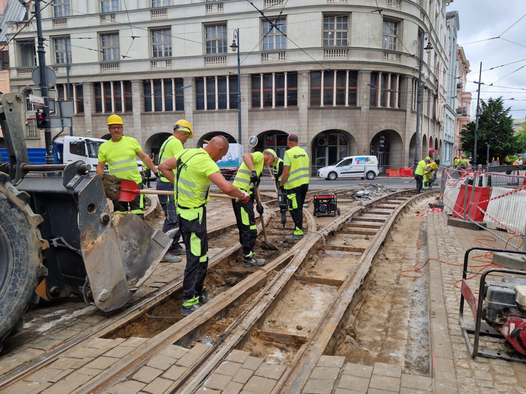 Utrudnienia dla pasażerów. Ulica Gdańska bez tramwajów
