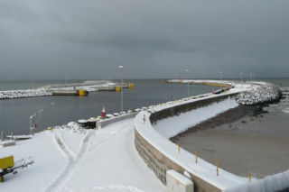 Kołobrzeg: port z nowym wejściem