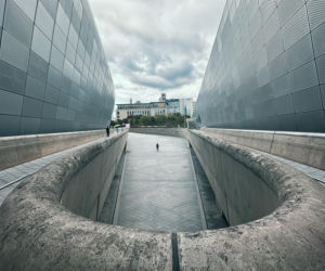 Piękna przewaga formy nad funkcją. Zaha Hadid w Seulu